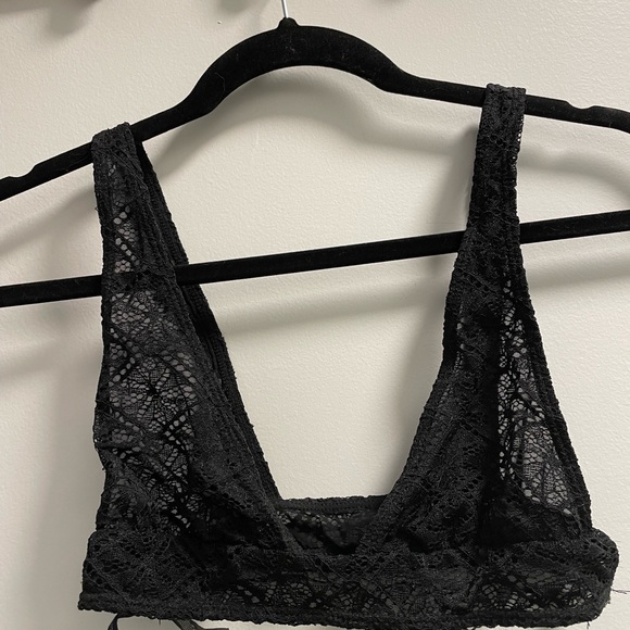 Out from Under Lace Bralet - Picture 2 of 3